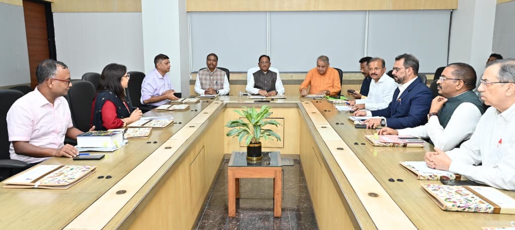 तीन वर्षों में छत्तीसगढ़ में बाघों की संख्या दोगुनी, 17 से बढ़कर हुई 35, छत्तीसगढ़ में वन्य प्राणियों का संरक्षण और संवर्धन हमारी प्राथमिकता – मुख्यमंत्री विष्णु देव साय 1 1757434561 90422b755c88dc6f9412