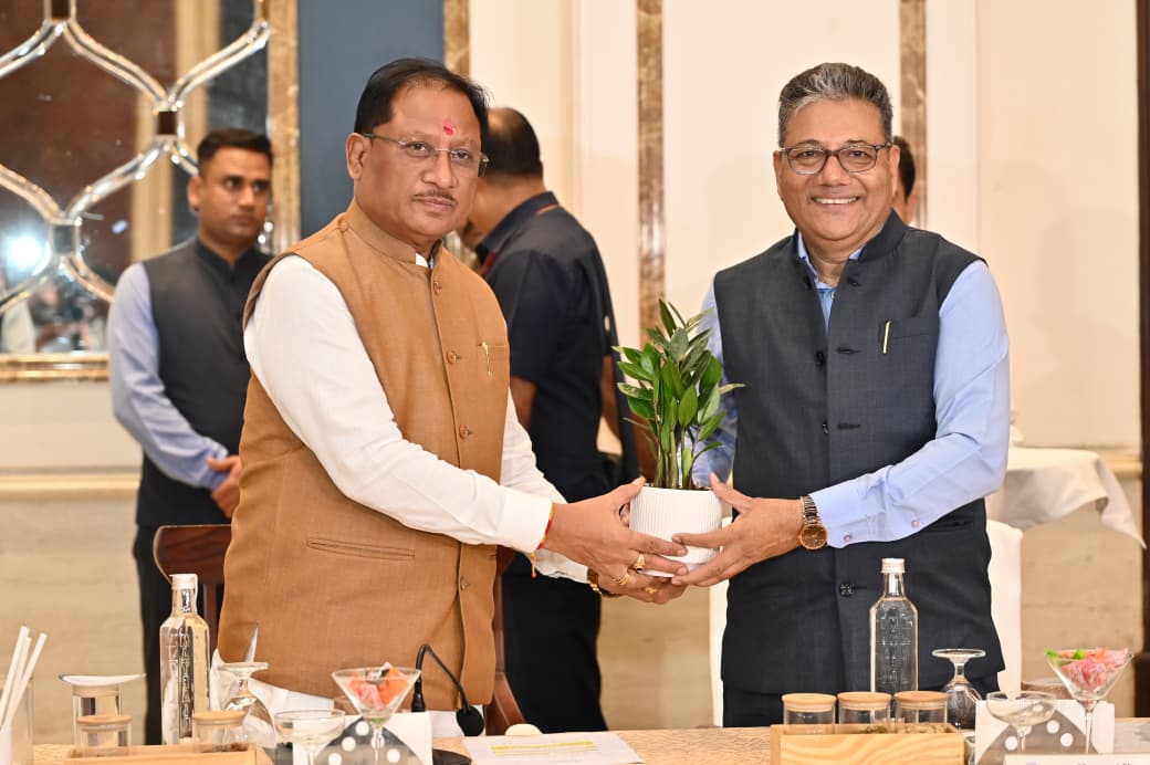 पीएम सूर्यघर मुफ्त बिजली योजना से 2027 तक 5 लाख हितग्राहियों को किया जाएगा लाभान्वित: मुख्यमंत्री साय 1 1757609531 81291ce726d5161553a5