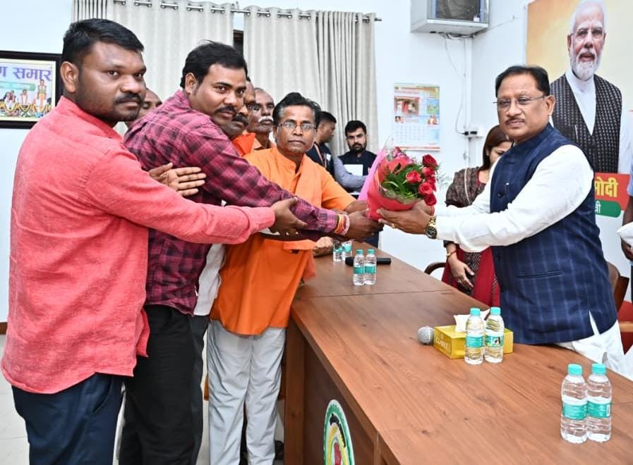 वंचित वर्ग के उत्थान और जनसुविधाओं के विस्तार के लिए सरकार निरंतर प्रतिबद्ध – मुख्यमंत्री विष्णु देव साय 1 1757921438 956f204677e62dbf1af1