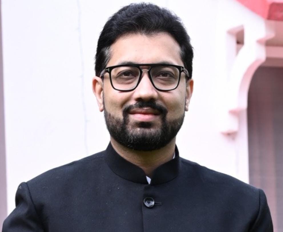 जिले में महानवमी और गोवर्धन पूजा पर स्थानीय अवकाश घोषित, कलेक्टर विनय कुमार ने जारी किया आदेश 1 WhatsApp Image 2025 09 30 at 3.21.38 PM