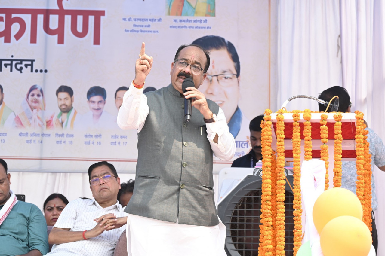 1759933499 aa557ec2d824de164d10