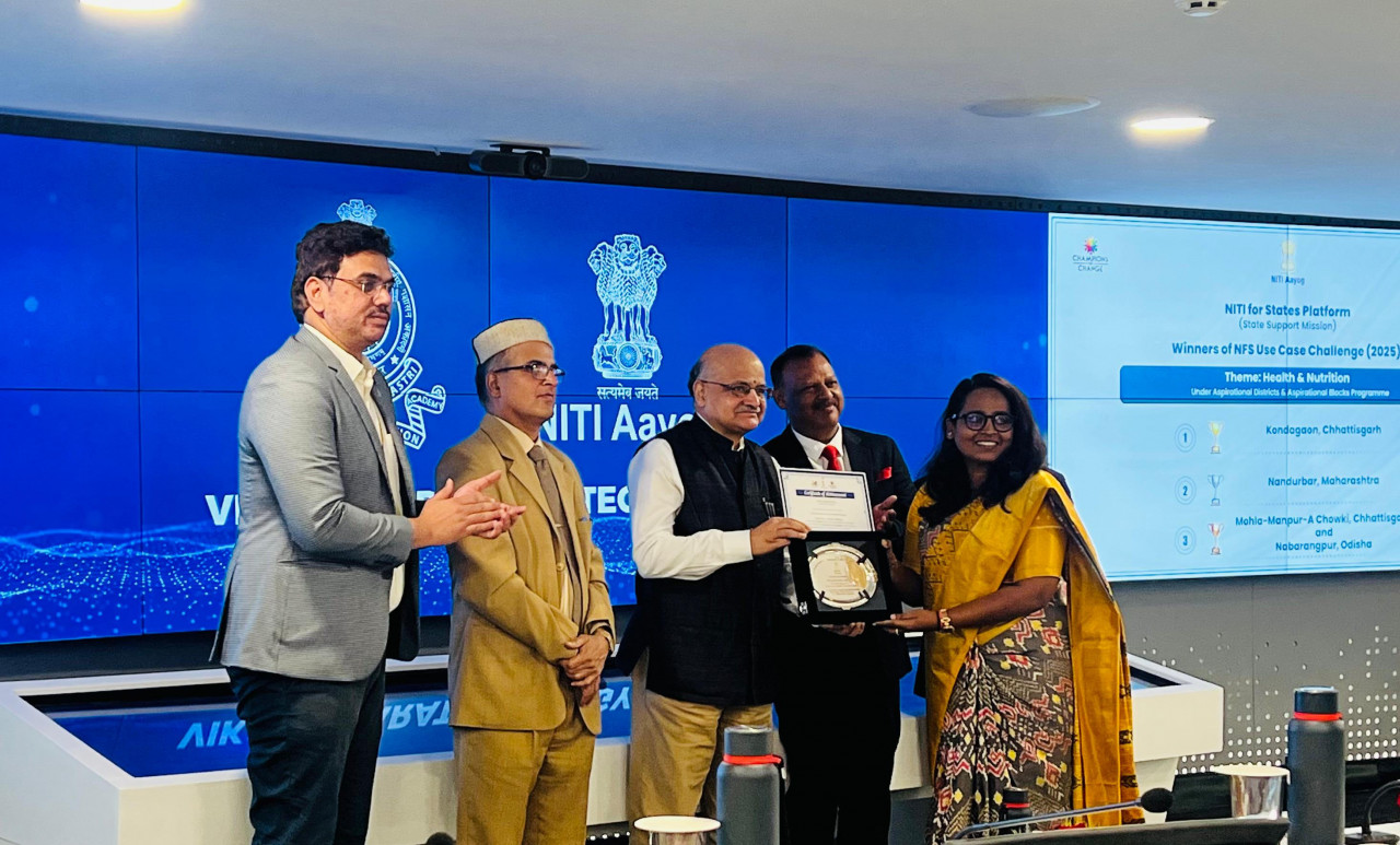 कुपोषण प्रबंधन में नवाचार का राष्ट्रीय सम्मान : मोहला–मानपुर–अंबागढ़ चौकी जिला देश में तीसरे स्थान पर 1 1760089278 edc9ba0cf47bc3de6547