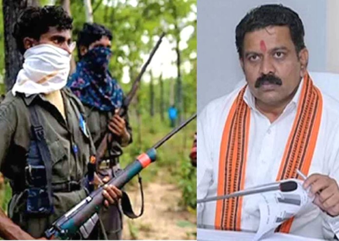 Exclusive Big Breaking: Dhindora24 की खबर पर मुहर, BBM कमेटी के 15 इनामी माओवादियों ने किया महासमुंद पुलिस के सामने सरेंडर, नक्सली लीडर विकास उर्फ सुदर्शन ने भी डाला हथियार, पुलिस लाइन में होगा खुलासा 9