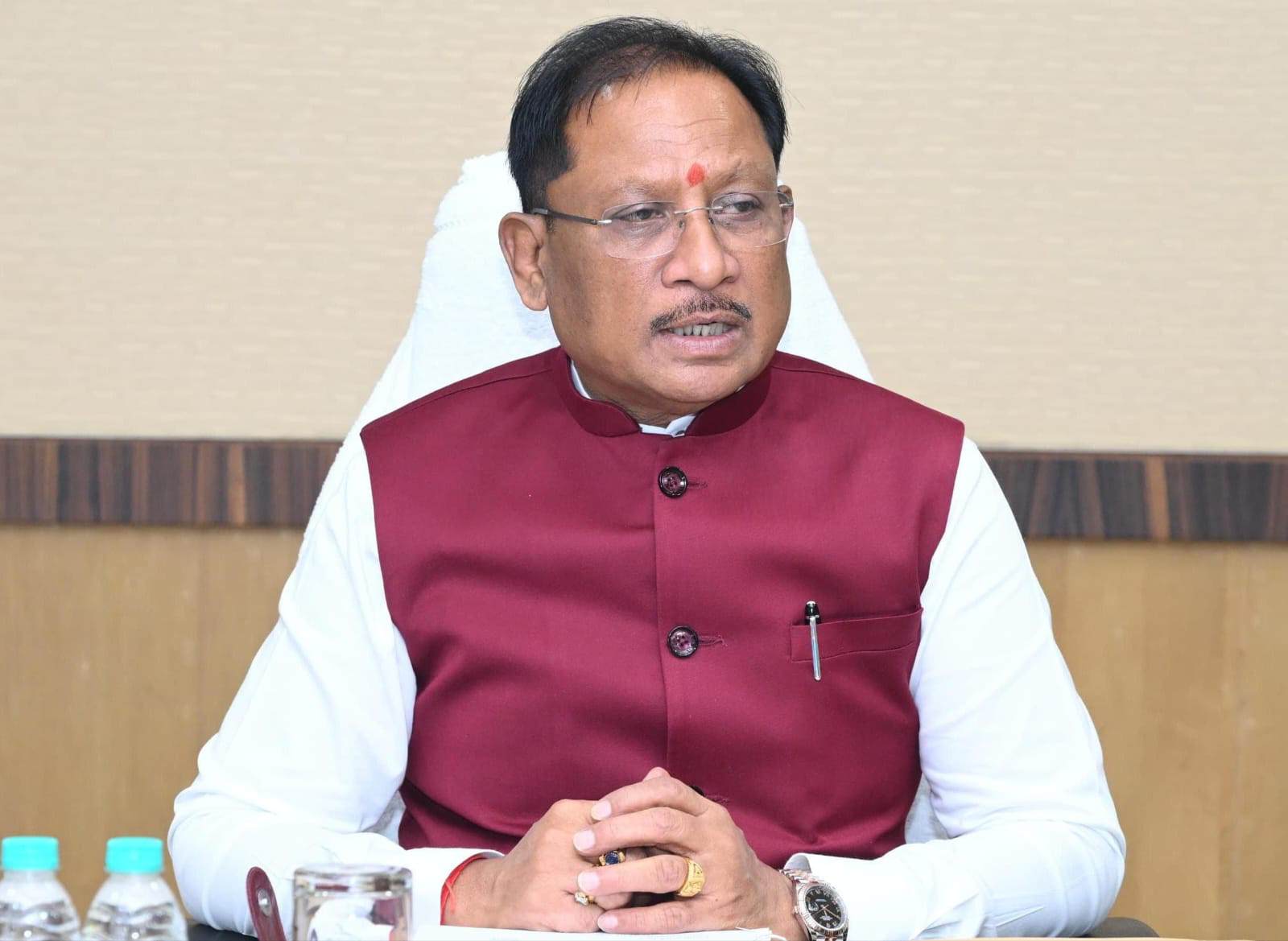 मुख्यमंत्री विष्णुदेव साय ने अंतरराष्ट्रीय लोक कलाकार विक्रम यादव के स्वास्थ्य की जानकारी ली : बेहतर उपचार सुनिश्चित करने जिला प्रशासन को दिए निर्देश 1 IMG 20260722 144259
