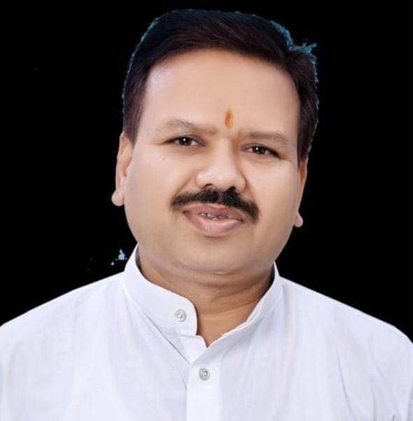 एग्रीस्टेक पोर्टल में पंजीयन के नए नियम को लेकर पूर्व संसदीय सचिव ने सरकार पर किया कटाक्ष, किसानों को परेशान कर खेती छोड़ने पर मजबूर करने की साजिश रच रही भाजपा सरकार : विनोद चंद्राकर 6 IMG 20260725 214716