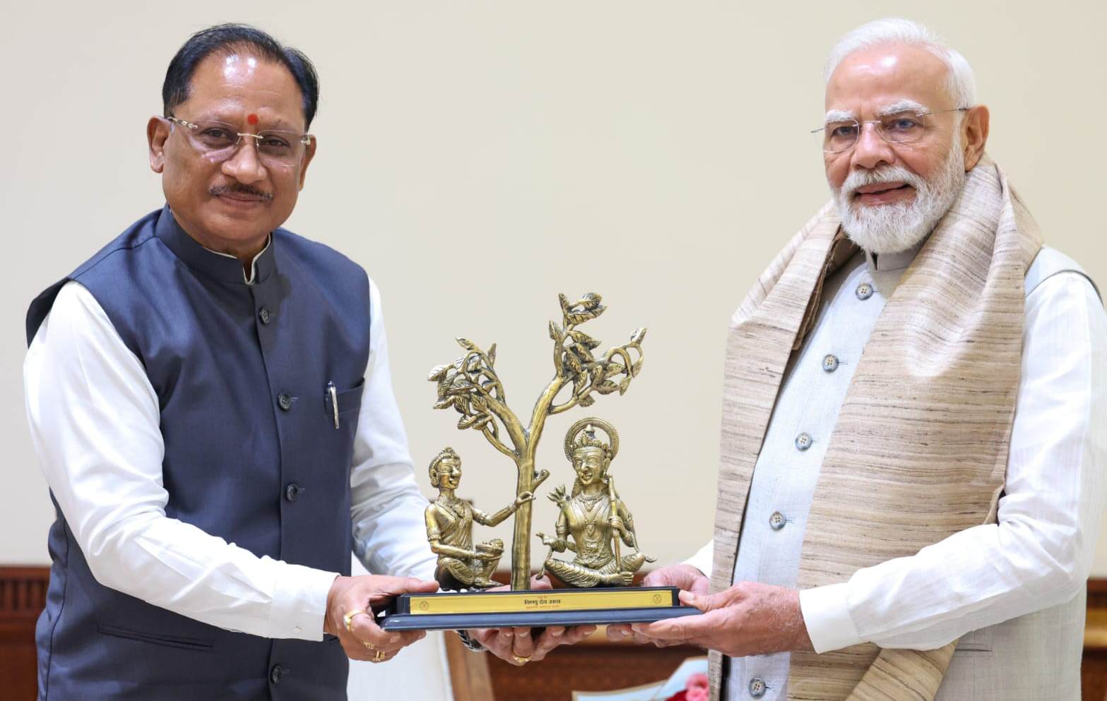 प्रधानमंत्री नरेंद्र मोदी से मुख्यमंत्री विष्णु देव साय ने की भेंट, छत्तीसगढ़ के विकास और ‘बस्तर विजन’ पर हुई विस्तृत चर्चा, सीएम ने प्रधानमंत्री के समक्ष रखा बदलते बस्तर का रोडमैप 1 IMG 20260731 144441