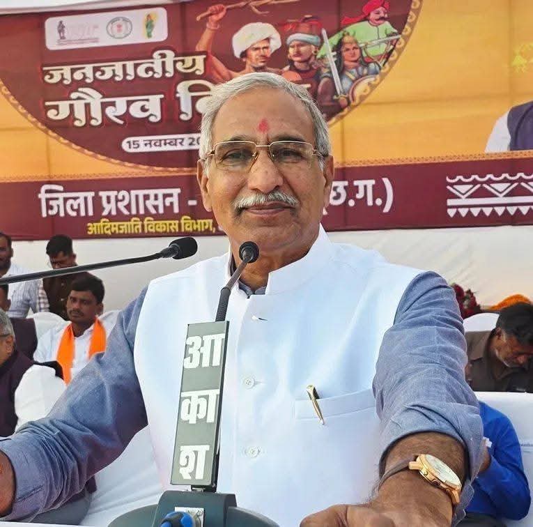 छ.ग.स्टेट वेयरहाउसिंग कॉरपोरेशन के अध्यक्ष चंदूलाल साहू ने भूपेश बघेल पर कसा तंज, कहा -"जो खुद राजनीति में सबसे बड़ा फेलियर, वो दूसरों को फेल बता रहा" 37 FB IMG 1785563193706