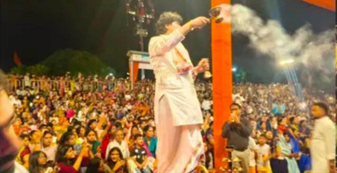 सावन के पहले सोमवार की, संध्या धमतरी की, चित्रोत्पलामहानदी के तट पर आस्था का महाकुंभ: बनारस की तर्ज पर गूंजे वैदिक मंत्र,20 करोड़ से दिव्य बनेगा रुद्रेश्वर धाम 3 IMG 20260804 150925