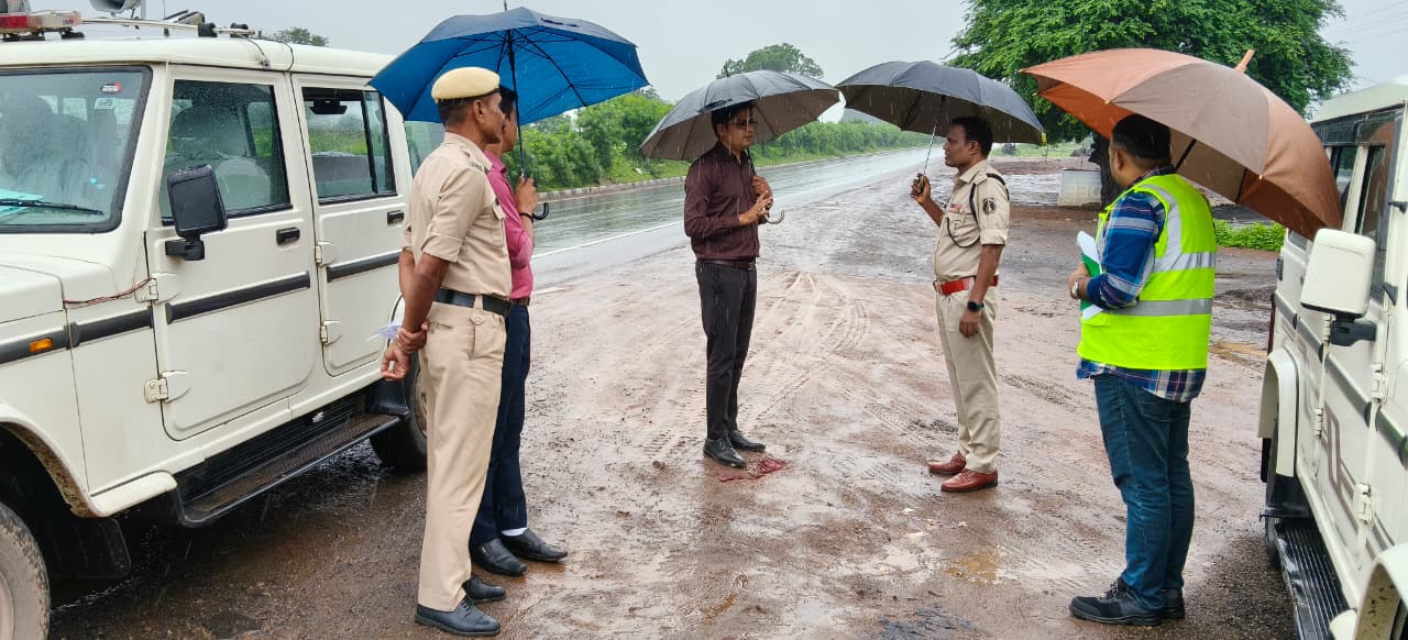 जिले में 03 नवीन ब्लैक स्पॉट का संयुक्त टीम ने किया स्थल निरीक्षण 6 No. 81 l 669