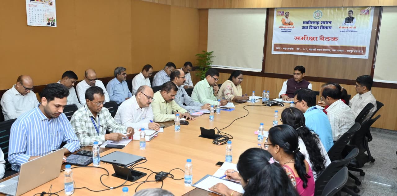 700 सहायक प्राध्यापकों की भर्ती और पदोन्नति प्रक्रिया में अनावश्यक विलंब न करें - उच्च शिक्षा मंत्री टंक राम वर्मा 3 IMG 20260902 WA0024 2