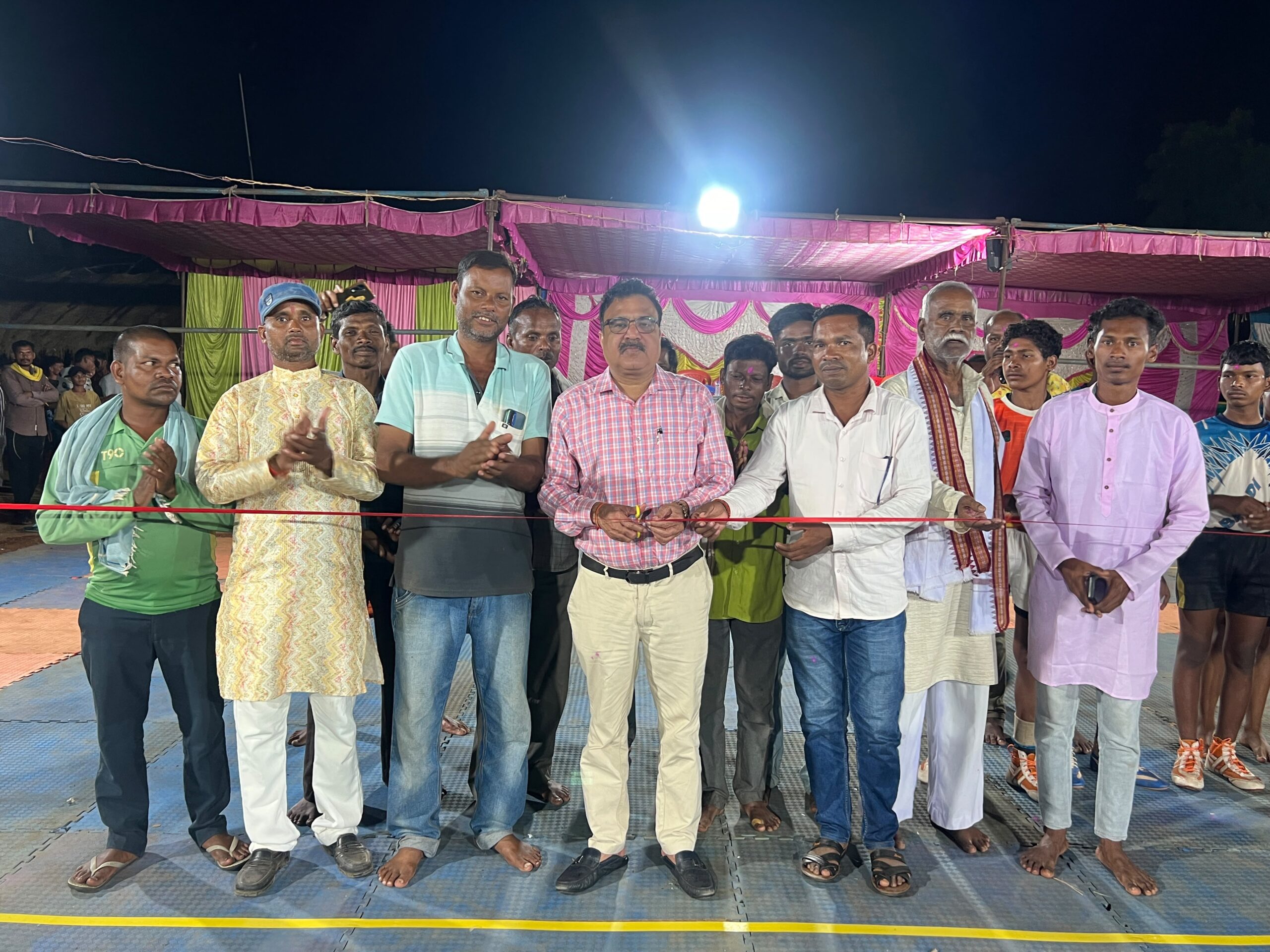 बोकरामुड़ा कला में कबड्डी प्रतियोगिता का शुभारंभ, द्वारिकाधीश यादव ने खिलाड़ियों का बढ़ाया उत्साह 1 IMG 20260920 WA0016 scaled