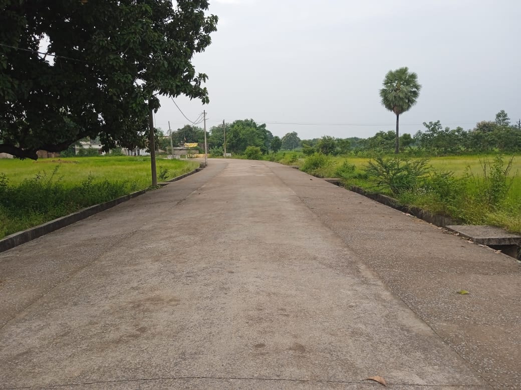 खम्हन-कुदारीदादर क्षेत्र के ग्रामीणों को मिली आवागमन की नई सुविधा 2 No. 169 I 899