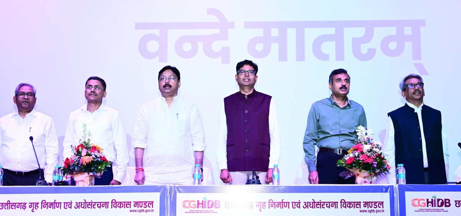 नवा रायपुर में छत्तीसगढ़ गृह निर्माण एवं अधोसंरचना विकास मंडल की राज्य स्तरीय तकनीकी प्रशिक्षण कार्यशाला आयोजित,लगभग 700 करोड़ रुपये की ऋण देनदारी समाप्त कर मंडल को दी गई नई मजबूती, ओटीएस योजना से रिक्त संपत्तियों के विक्रय को मिली गति 4 IMG 20261027 WA0033